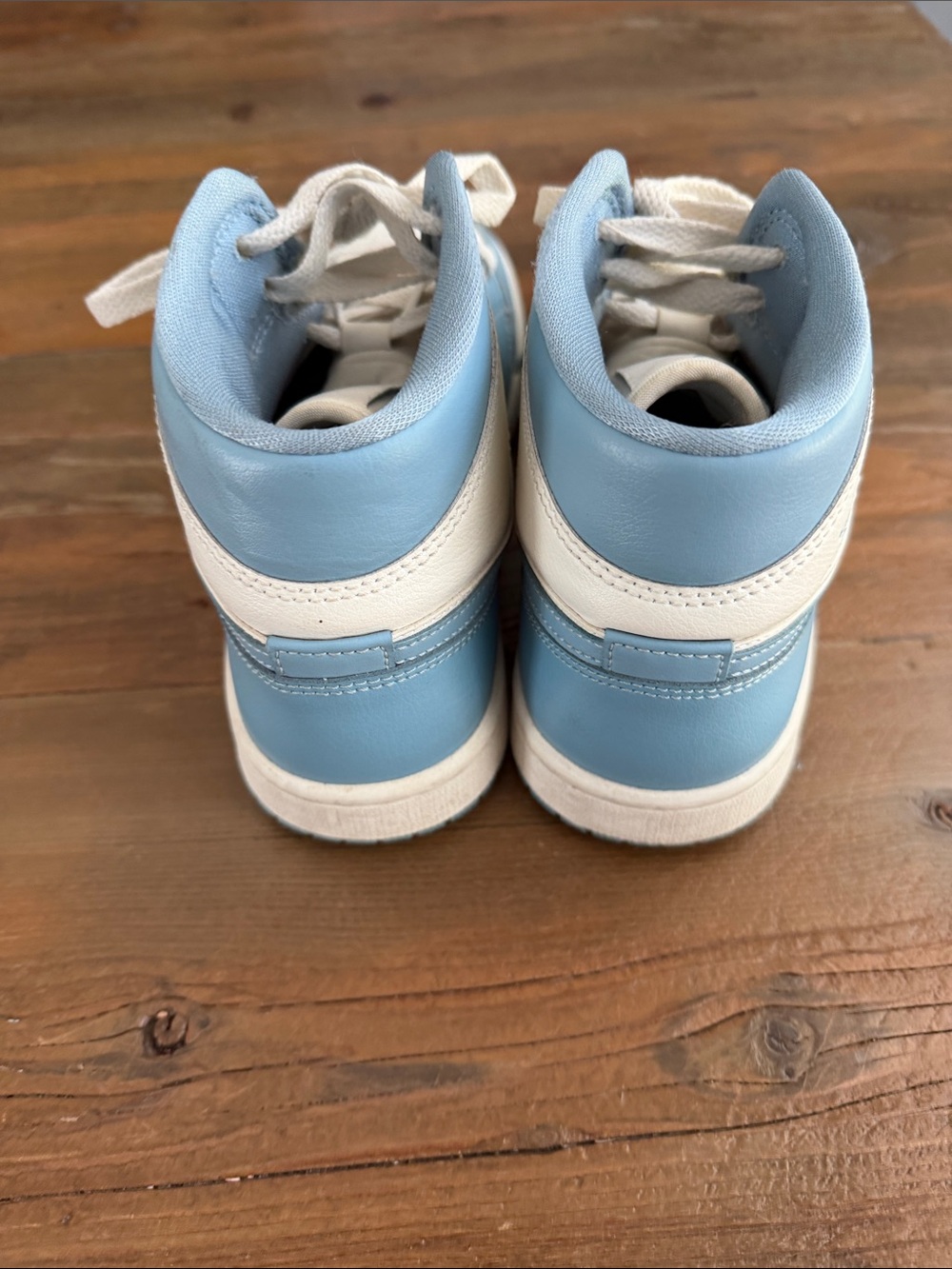 Authentic Jordans - Picture 4 of 8